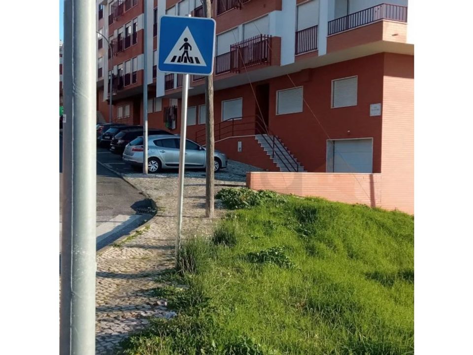 Helårsgrund i Amadora, Lisbon - foto 4
