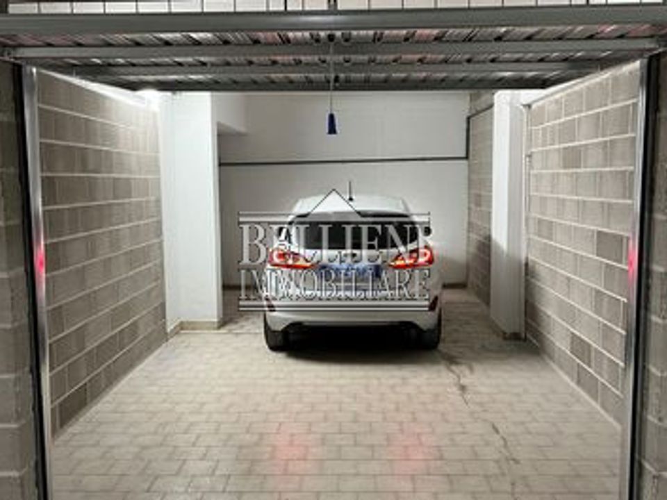 Garage i Vicenza, Vicenza - foto 5
