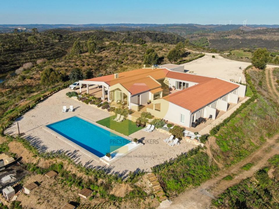 Landejendom i Bensafrim, Faro - foto 1