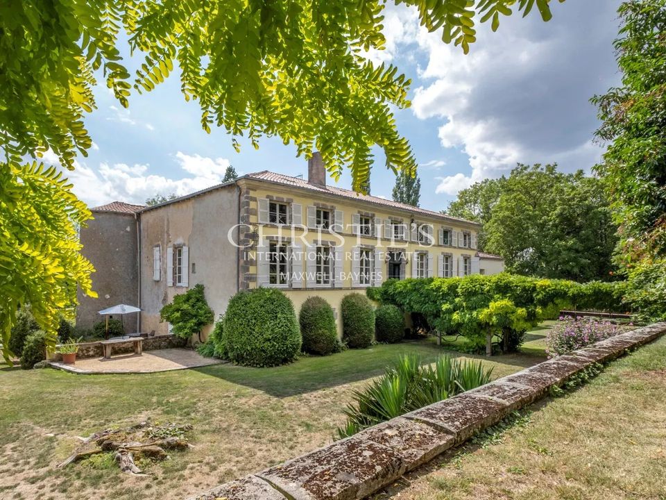 Landejendom i Parthenay, Deux-Sevres - foto 1