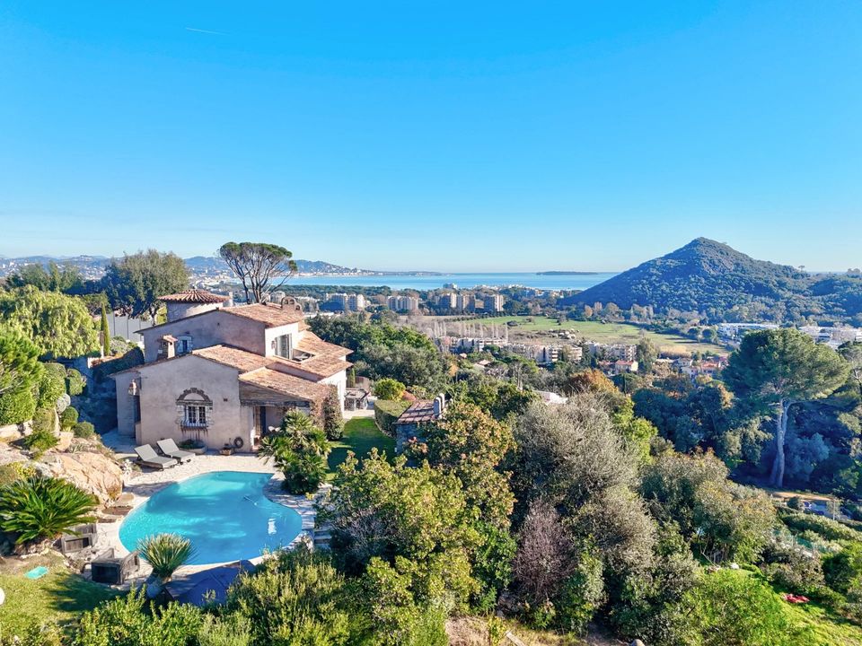 Villa i Mandelieu-la-Napoule, Alpes-Maritimes - foto 3