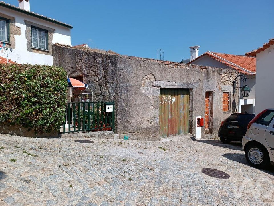 Byhus i Gouveia, Guarda - foto 5
