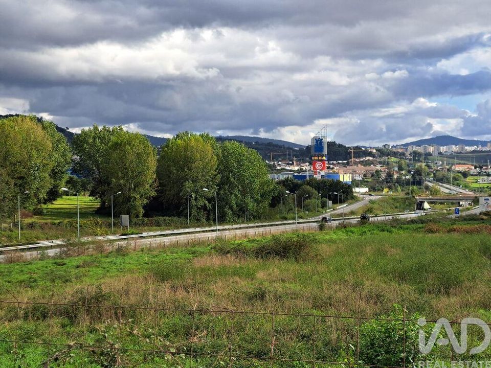 Helårsgrund i Braga, Braga - foto 1