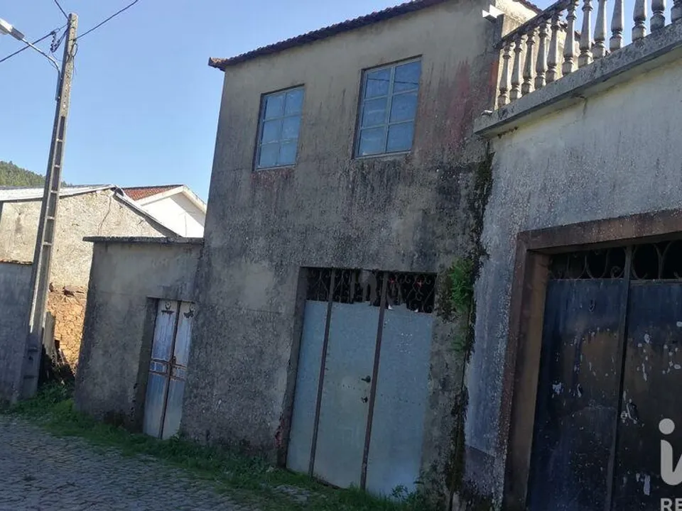Byhus i Figueiro dos Vinhos, Leiria - foto 1