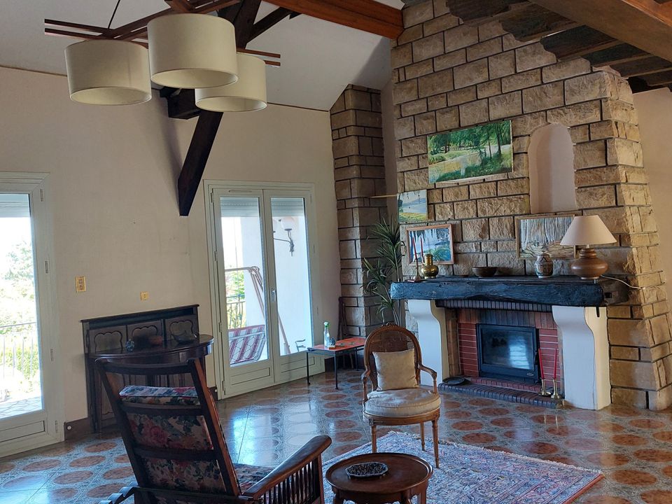 Villa i Creuzier-le-Vieux, Allier - foto 1