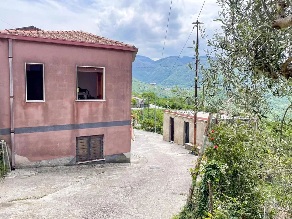 Lejlighed i San Salvatore di Fitalia, Messina - foto 4