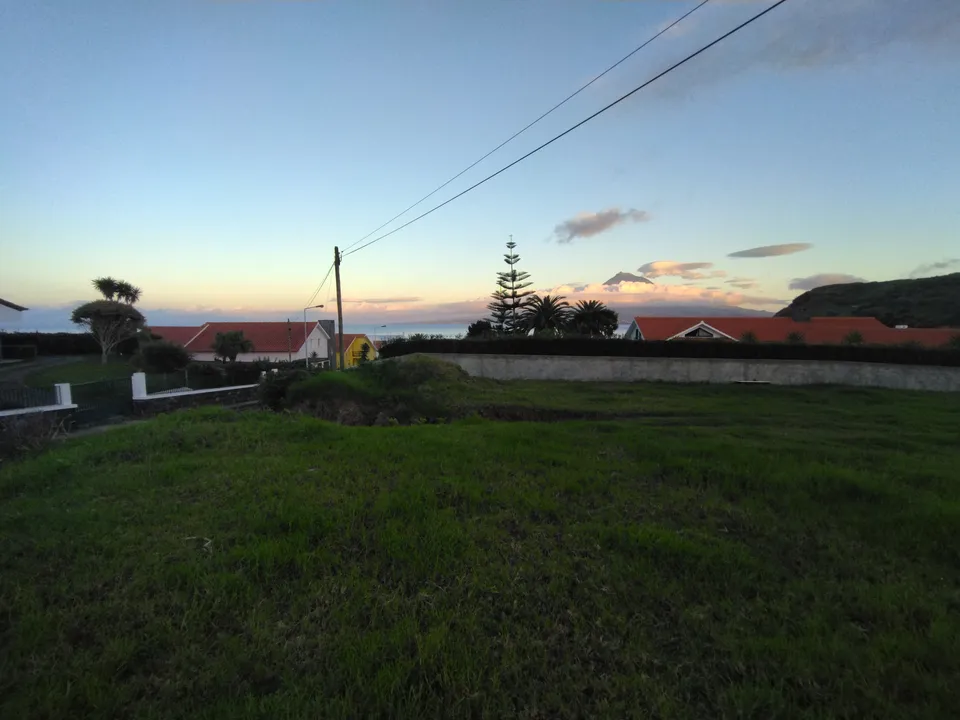 Ruina en Horta, Faial - foto 5