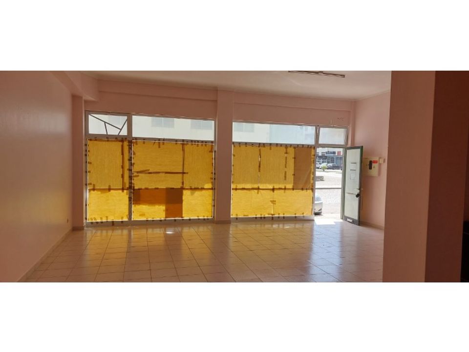 Erhvervsejendom i Vieira de Leiria, Leiria - foto 2