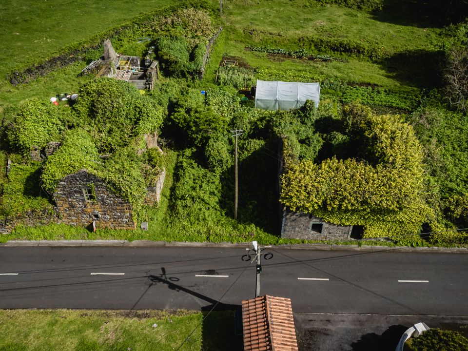 Ruïne in Horta, Faial - foto 3