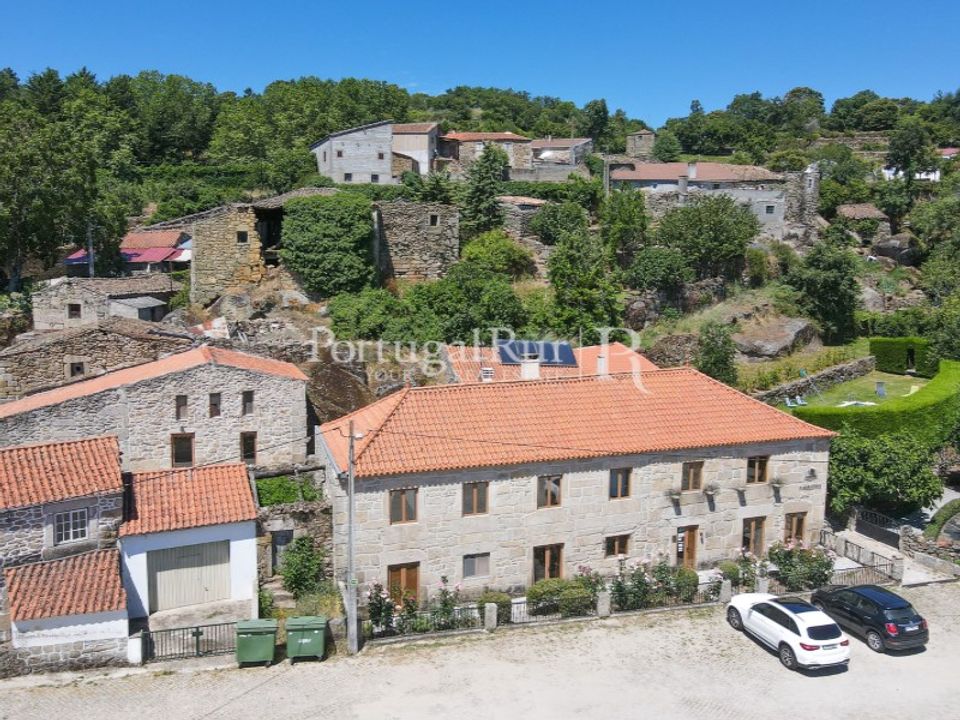 Erhvervsejendom i Almeida, Guarda - foto 1