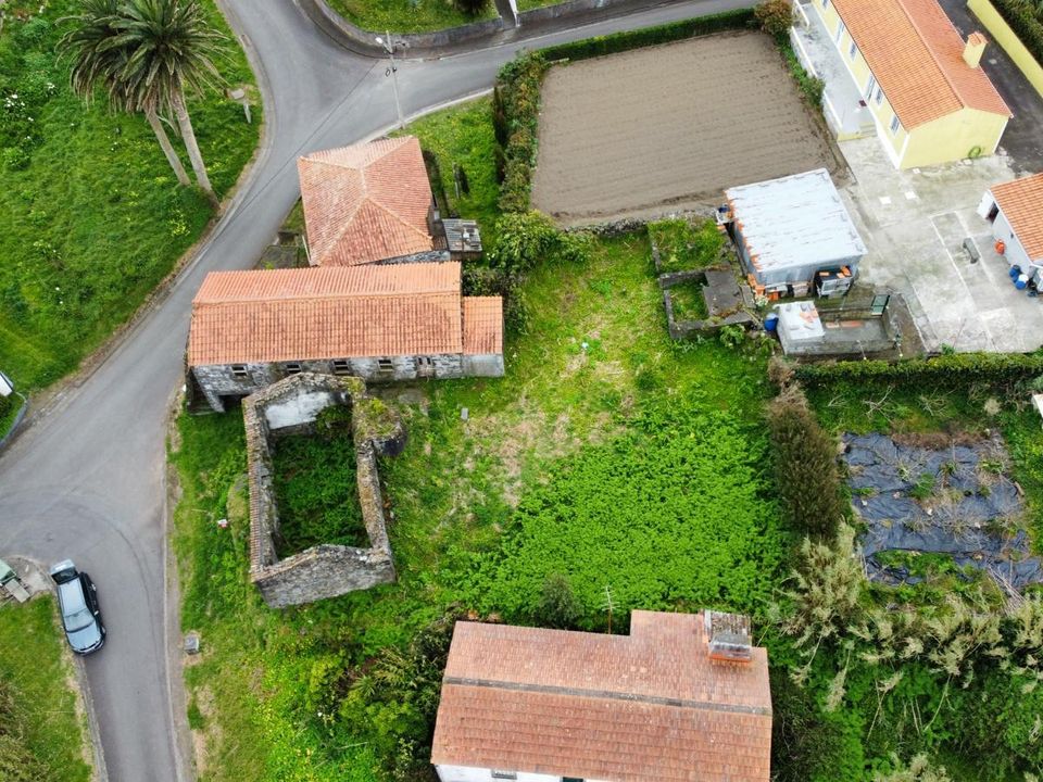 Ruin i Horta, Faial - bilde 5