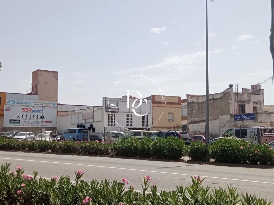 Helårsgrund i Vilanova I La Geltru, Barcelona - foto 1