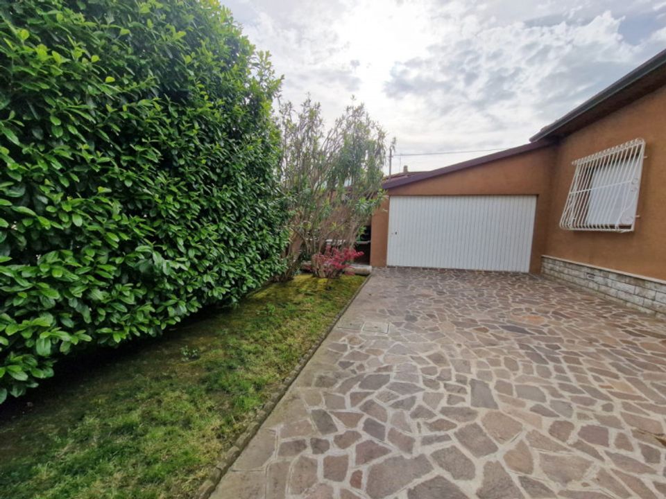 Villa a Cesena, Forli-Cesena - foto 1