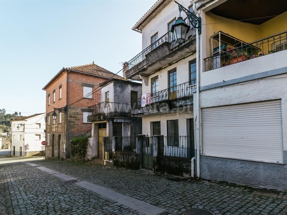 Landsbyhus i Covilha, Castelo Branco - foto 1