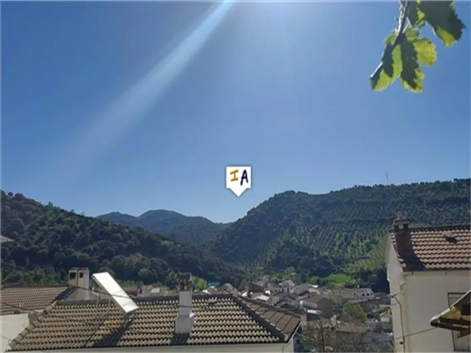 Casa de pueblo en Frailes, Jaen - foto 1