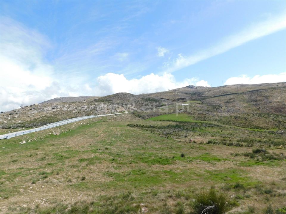 Terreno en Seia, Guarda - foto 1