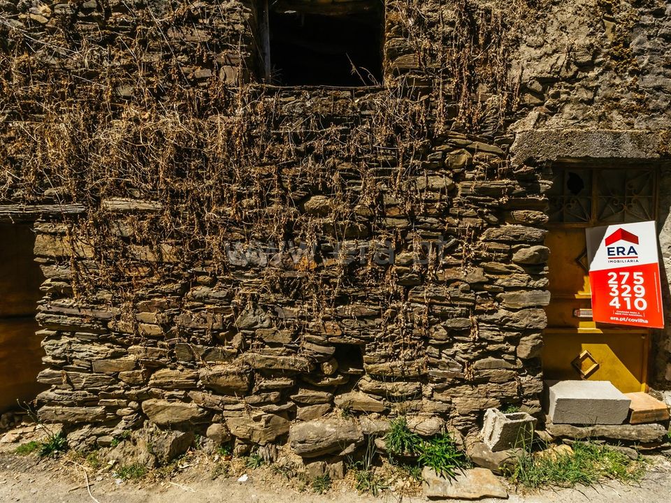 Byhus i Covilha, Castelo Branco - foto 5