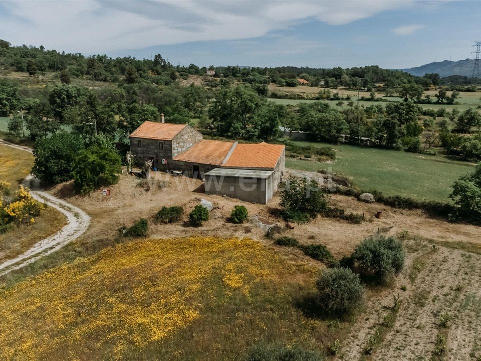 Erhvervsejendom i Belmonte, Castelo Branco - foto 1