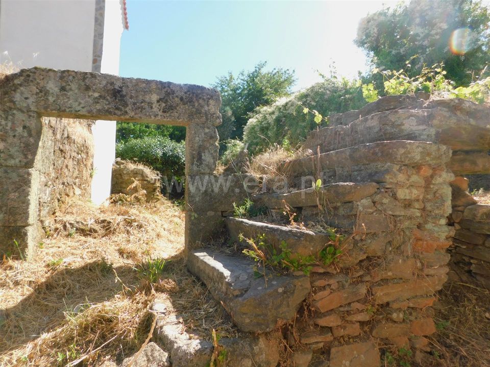 Helårsgrund i Covilha, Castelo Branco - foto 2