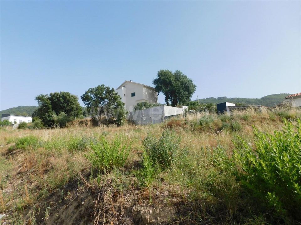 Helårsgrund i Fundao, Castelo Branco - foto 1