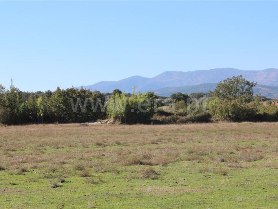 Helårsgrund i Fundao, Castelo Branco - foto 1