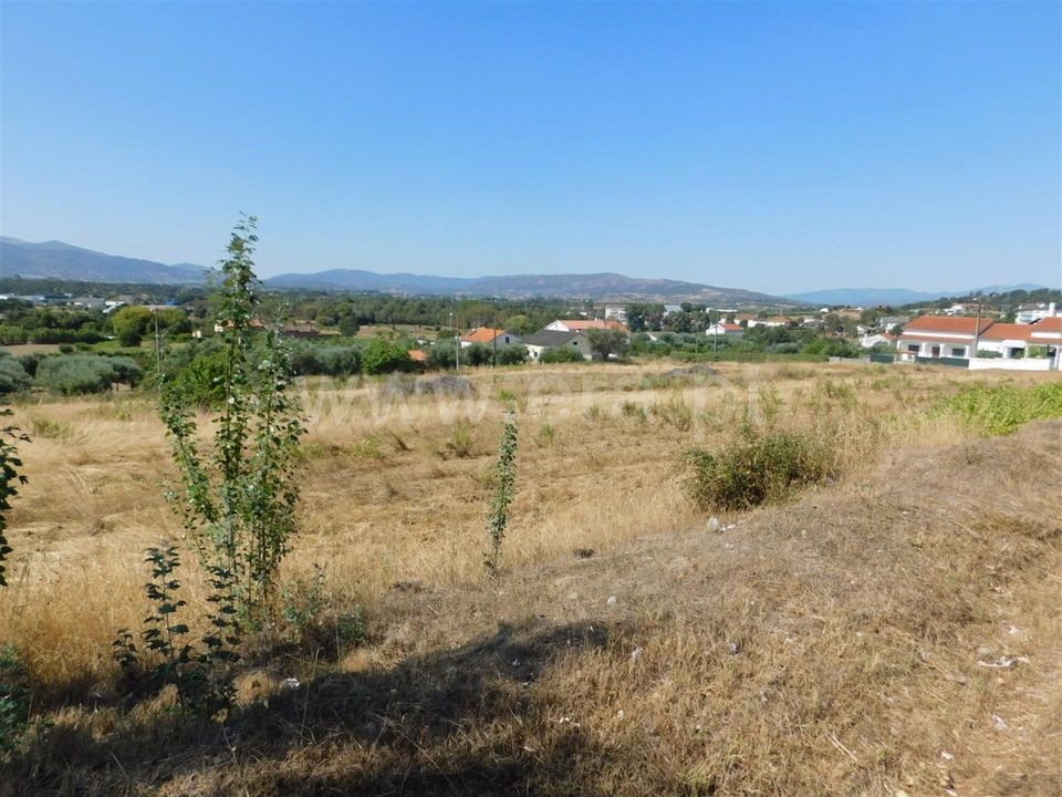 Helårsgrund i Fundao, Castelo Branco - foto 1