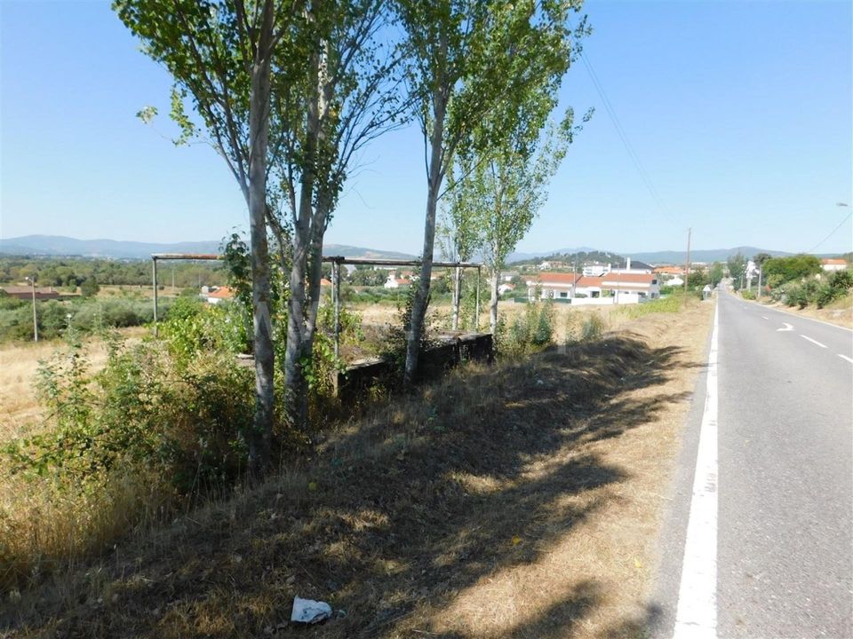 Helårsgrund i Fundao, Castelo Branco - foto 2