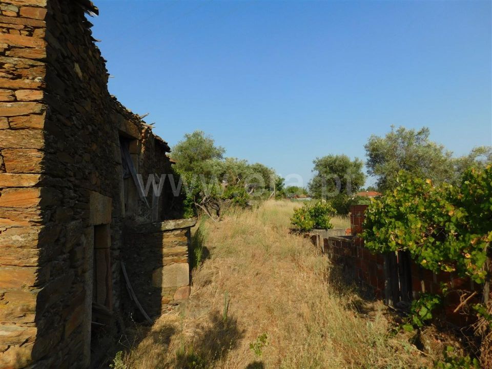 Helårsgrund i Fundao, Castelo Branco - foto 2