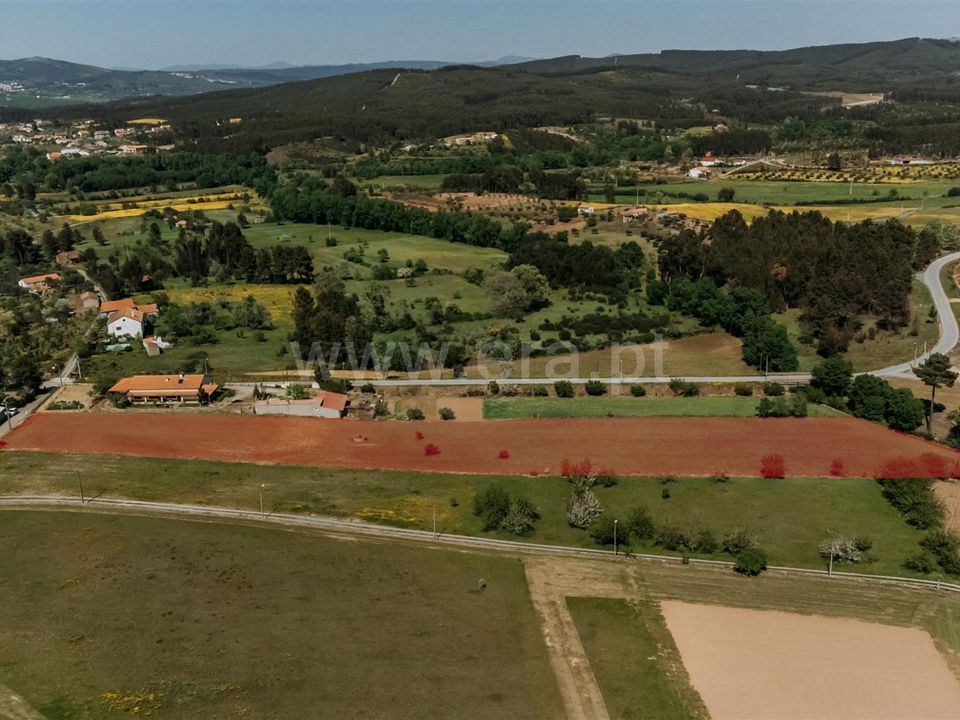Helårsgrund i Fundao, Castelo Branco - foto 4