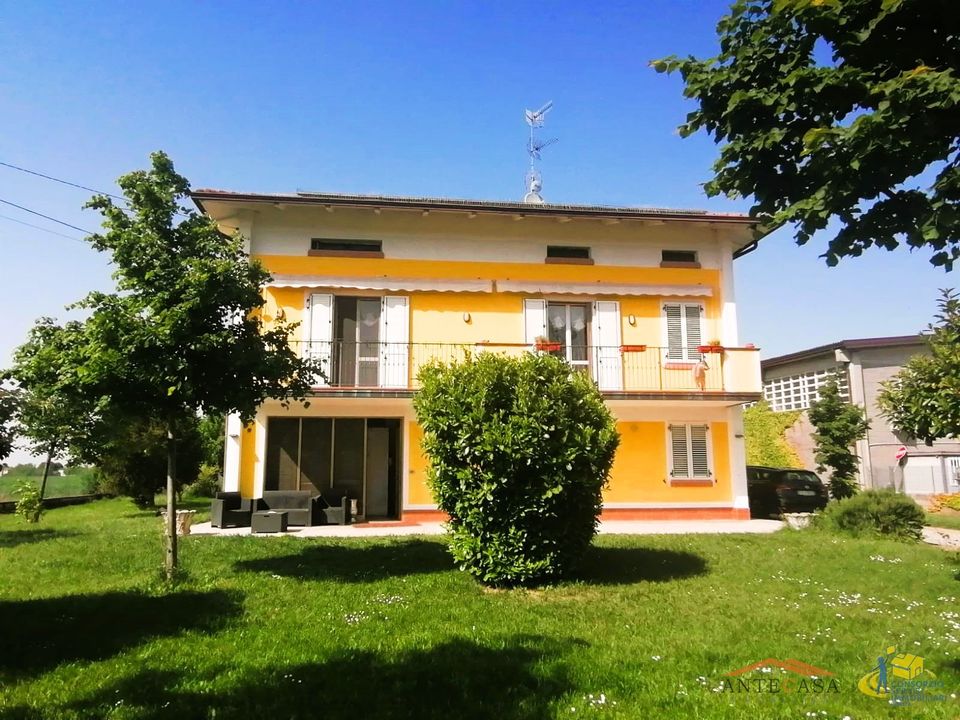 Villa i Poviglio, Reggio Emilia - foto 1