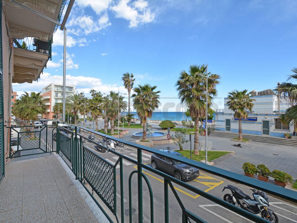 Lejlighed i Loano, Savona - foto 3