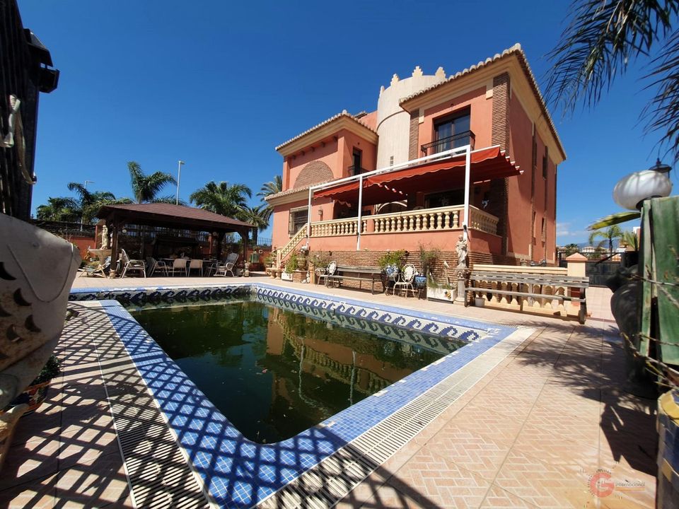 Villa i Motril, Granada - foto 1