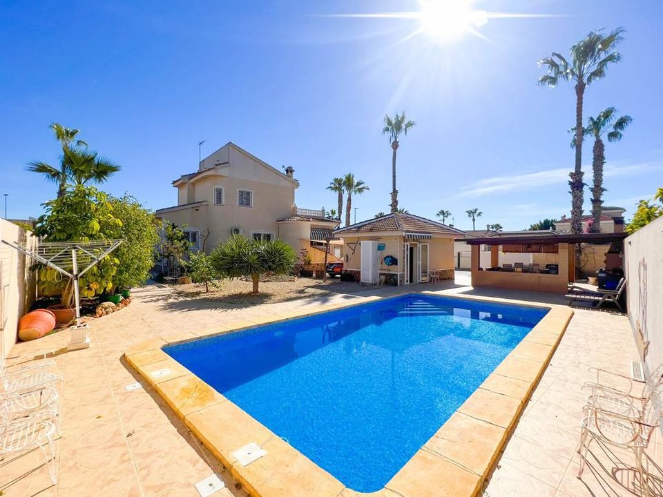 Villa i Ciudad Quesada, Alicante - foto 1