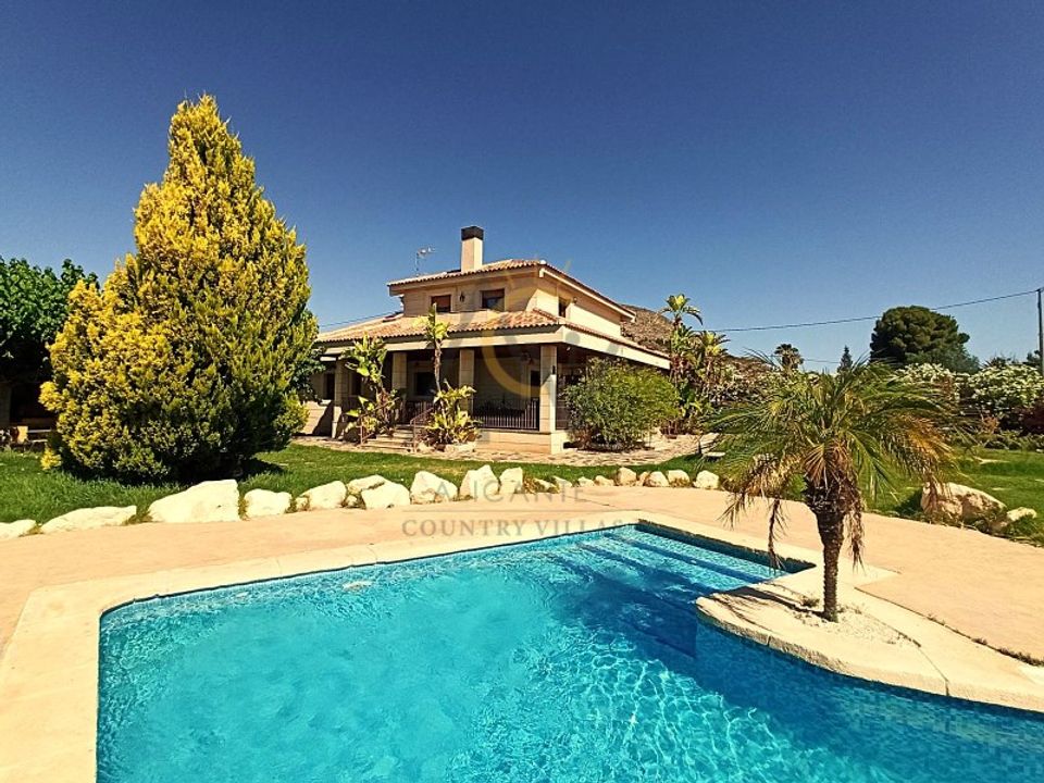Villa i Novelda, Alicante - foto 1