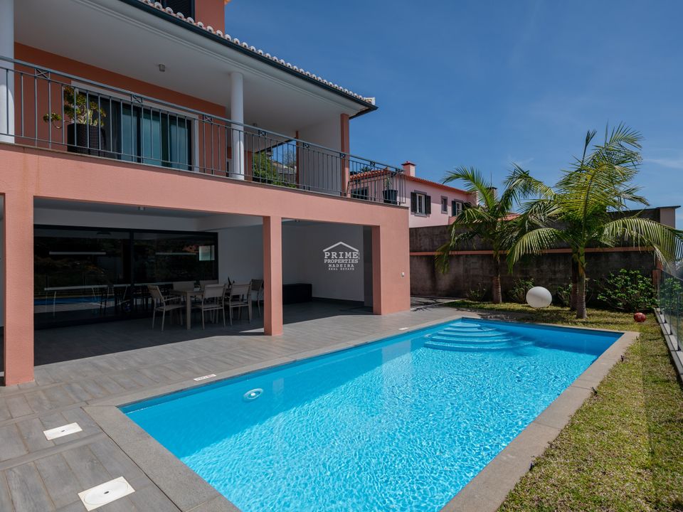 Villa i Sao Roque, Madeira - bilde 1