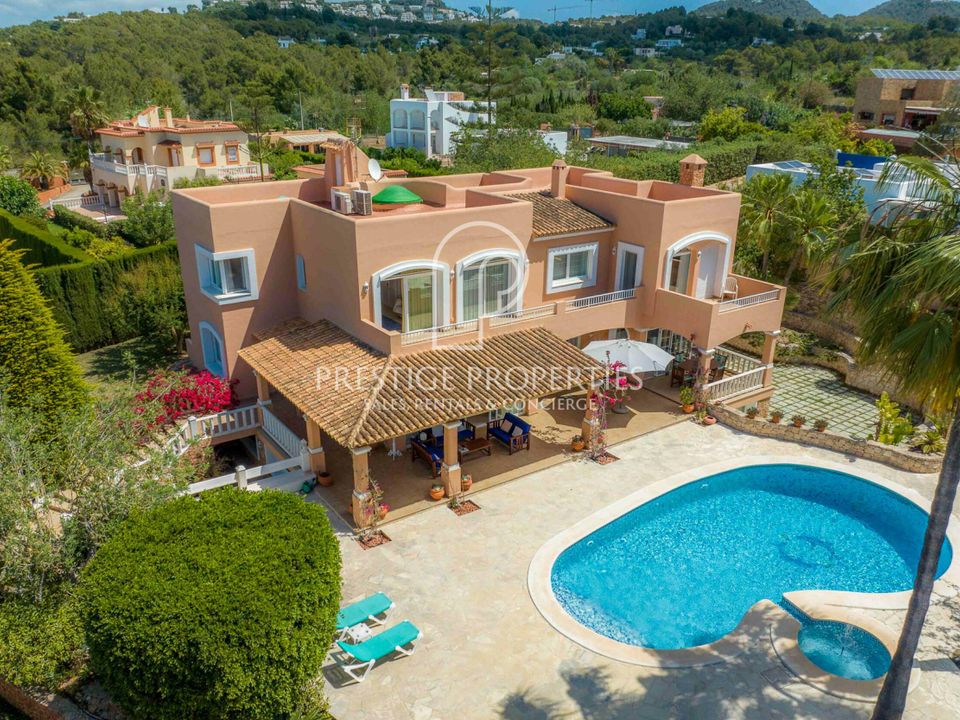 Villa i Santa Eulalia Del Rio, Ibiza - foto 2