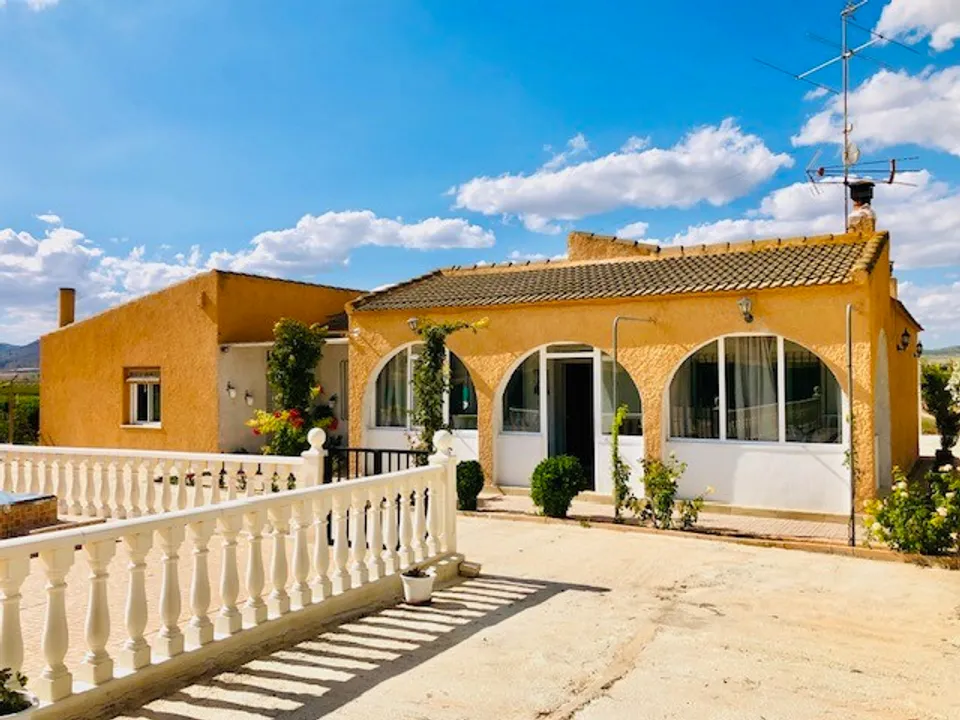 Landejendom i Yecla, Murcia - foto 1