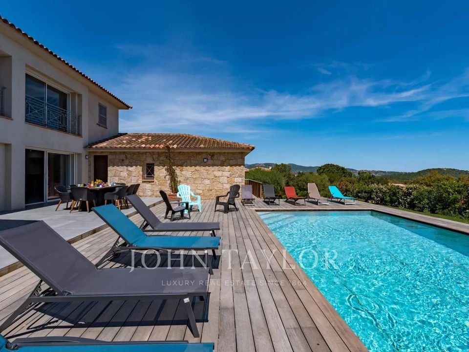 Villa i Sainte-Lucie de Porto-Vecchio, Corse-du-Sud - foto 3