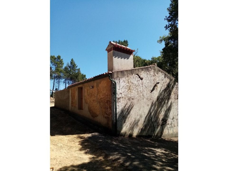 Erhvervsejendom i Macao, Santarem - foto 1