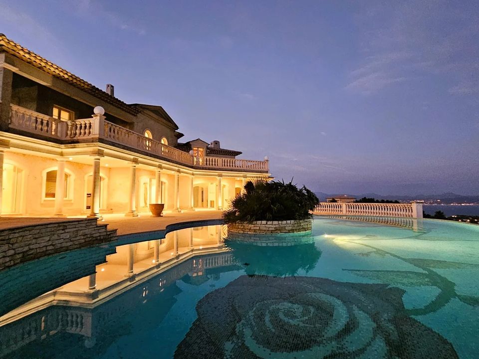 Villa i Les Issambres, Var - foto 1
