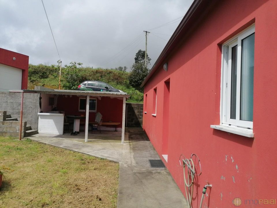 Byhus i Horta, Faial - foto 2