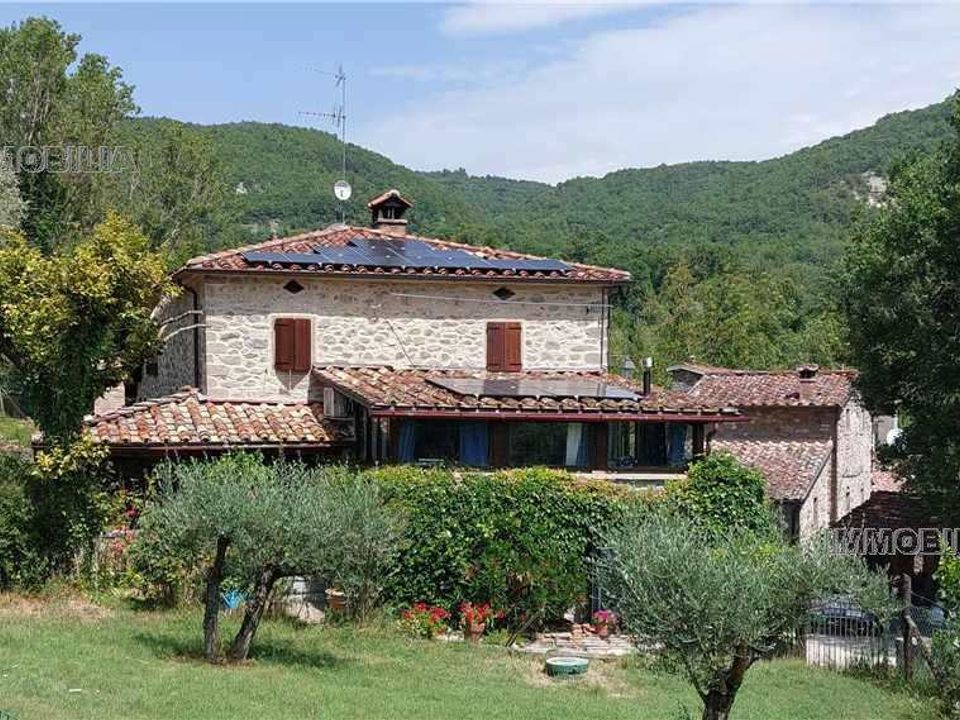 Landejendom i Caprese Michelangelo, Arezzo - foto 1