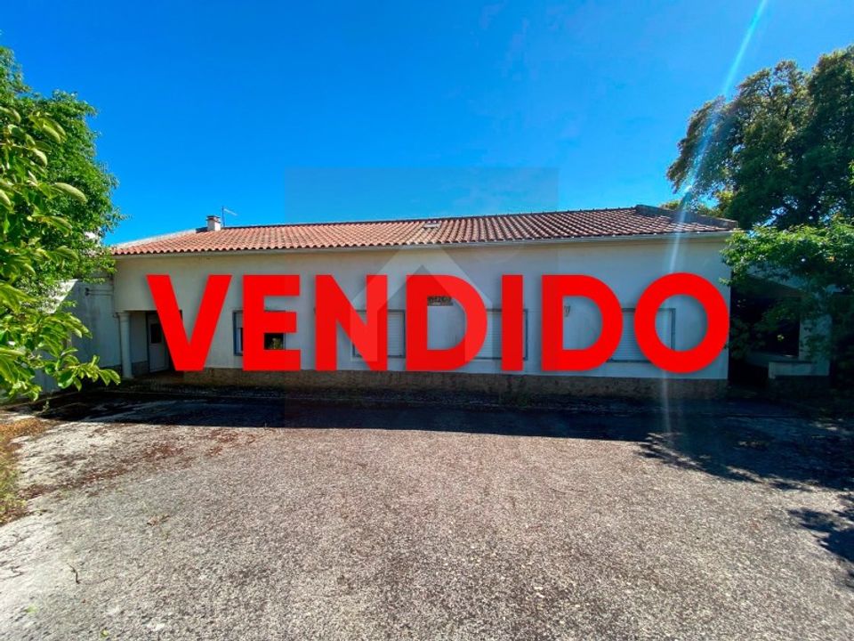 Villa in Alcanena, Santarem - foto 1