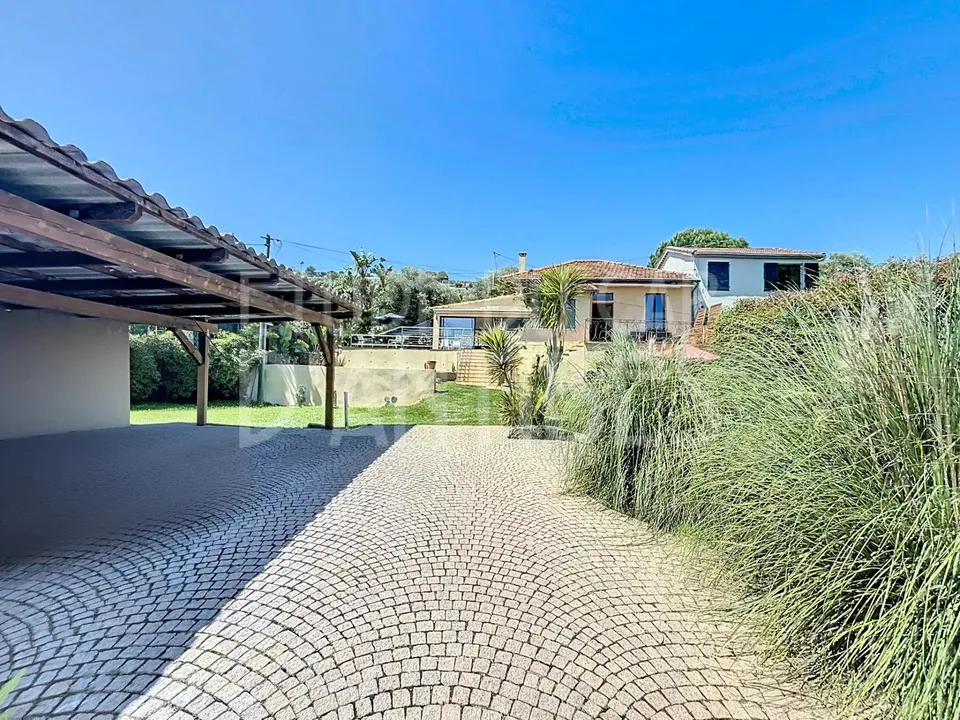 Villa i Golfe-Juan, Alpes-Maritimes - foto 3