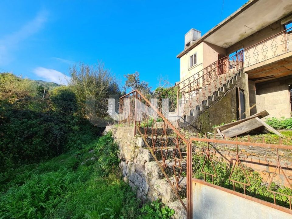 Rækkehus i Caparrosa e Silvares, Viseu - foto 1