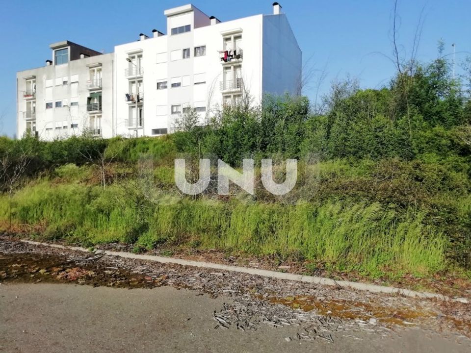 Helårsgrund i Santa Comba Dao, Viseu - foto 1