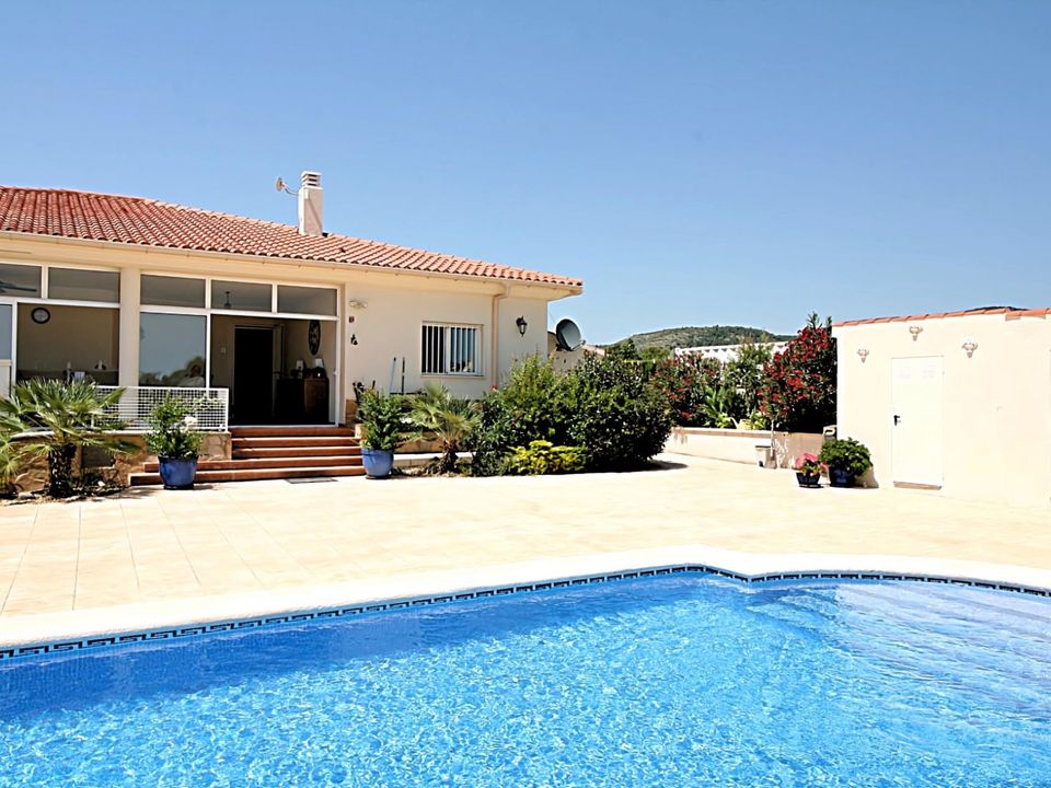 Villa a Onil, Alicante - foto 2
