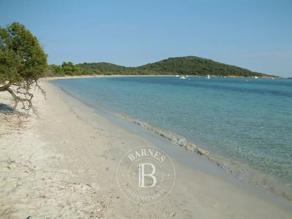 Helårsgrund i Sainte-Lucie de Porto-Vecchio, Corse-du-Sud - foto 2