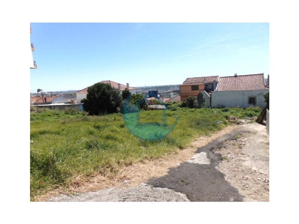 Helårsgrund i Amadora, Lisbon - foto 1