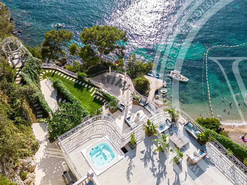 Villa i Cap-d'Ail, Alpes-Maritimes - foto 1